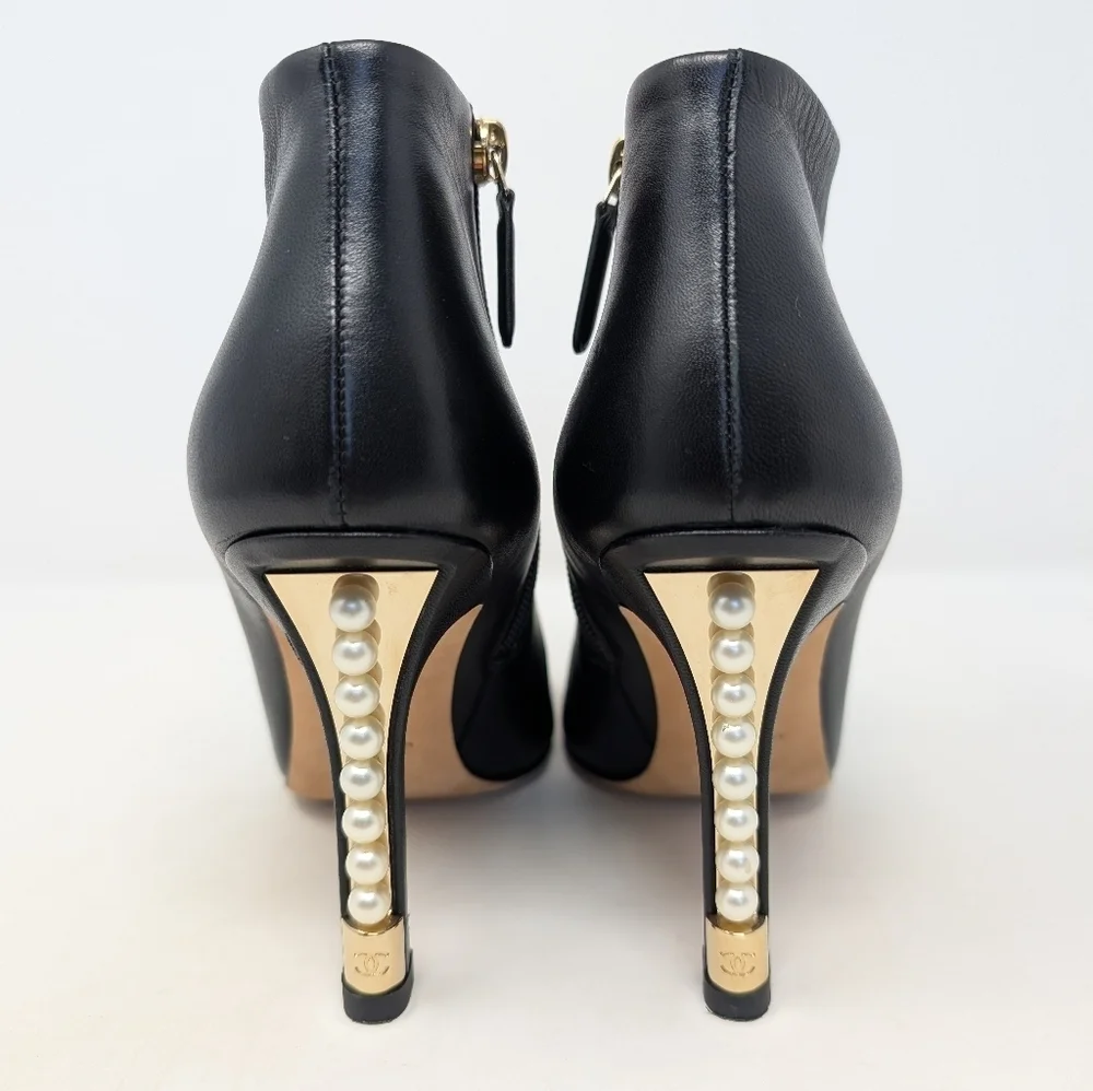 Chanel Cap Toe Pearl Stiletto Heel Black Ankle Boots Celebrity CC Logo Size 37